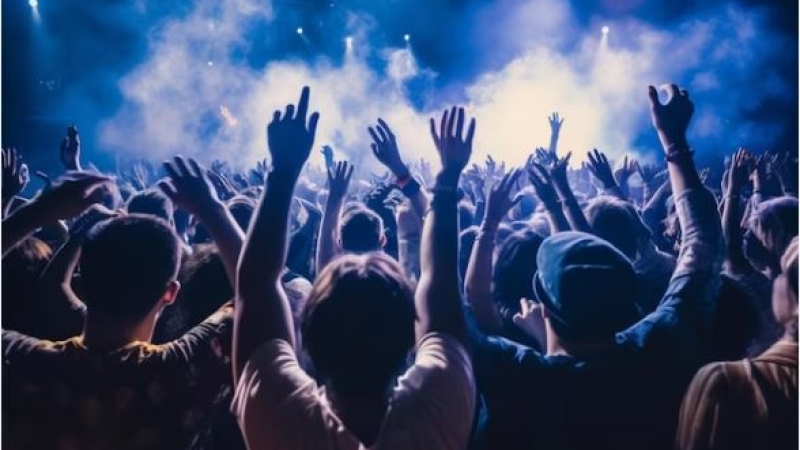 (0)festival.jpg